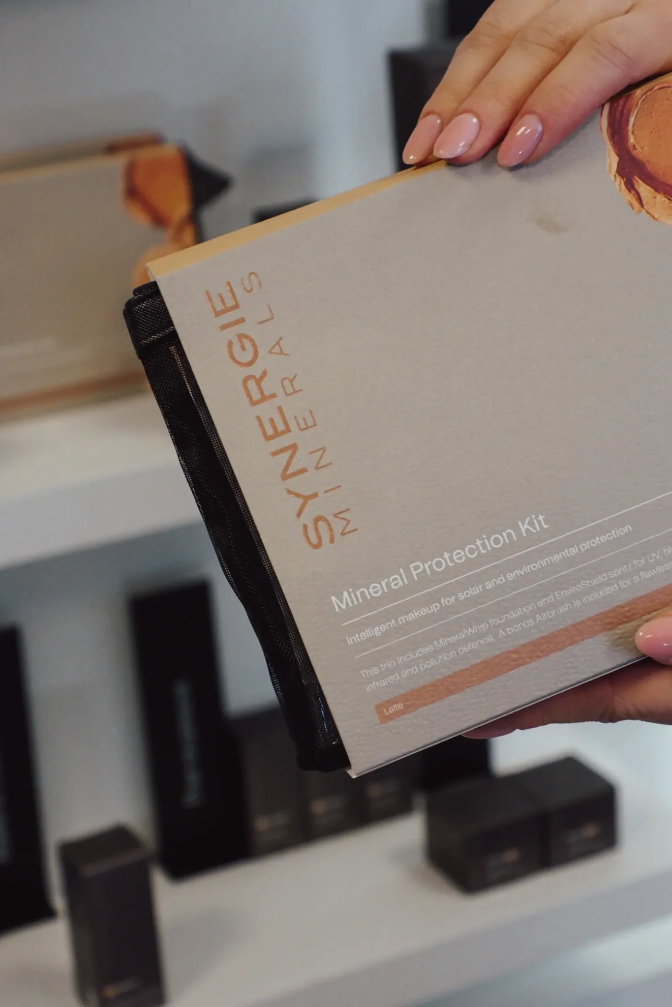 Mineral Protection Kit Make up huidverzorgingsproduct bij MVR Huid- en Lasertherapie in Boxmeer